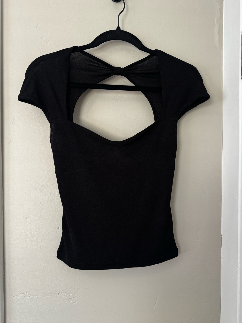 Black Bow-Back Short Sleeve Top